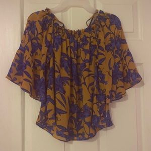 Floral dark blue and mustard yellow ruched top 💐
